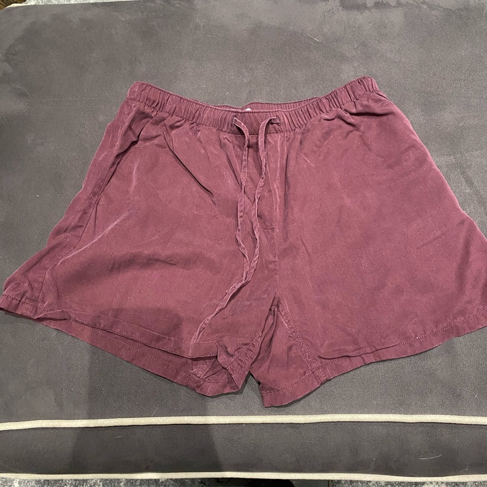 Gap relaxed fit fabric shorts✨